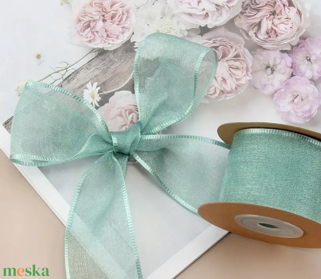 Szegett szélű organza 4 cm - mentazöld - kellékek & szerszámok - rövidáru - szalag, pánt - textilszalag - Meska.hu Szegett szélű organza 4 cm - mentazöld - kellékek & szerszámok - rövidáru - szalag, pánt - textilszalag - Meska.hu