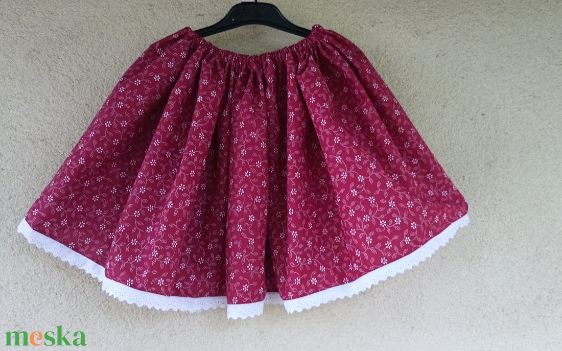 Néptáncos pörgős szoknya kislánynak -  - Meska.hu