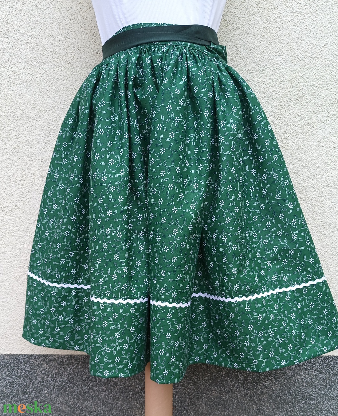 Néptáncos szoknya zöld színben - ruha & divat - női ruha - szoknya - Meska.hu