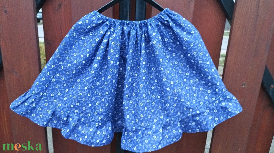 Néptáncszoknya kékfestő mintás - ruha & divat - babaruha & gyerekruha - szoknya - Meska.hu