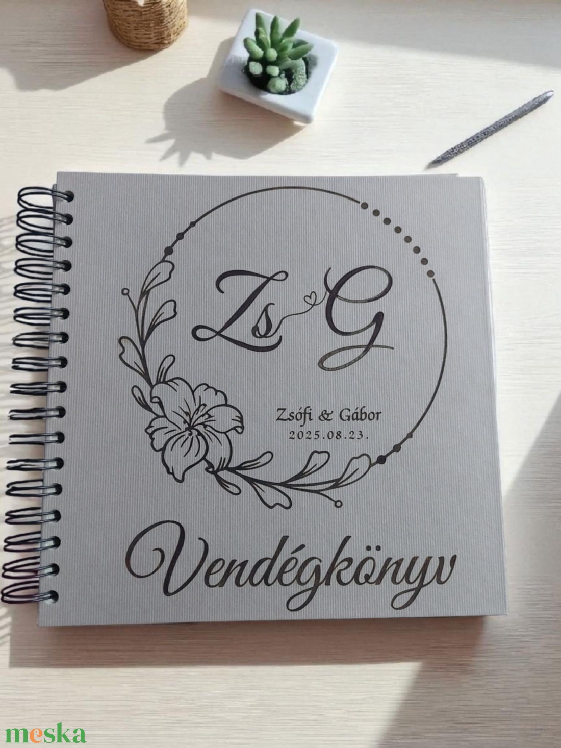Egyedi gravírozású esküvői vendégkönyv Fotóalbum - esküvő - emlék & ajándék - vendégkönyv - Meska.hu Egyedi gravírozású esküvői vendégkönyv Fotóalbum - esküvő - emlék & ajándék - vendégkönyv - Meska.hu