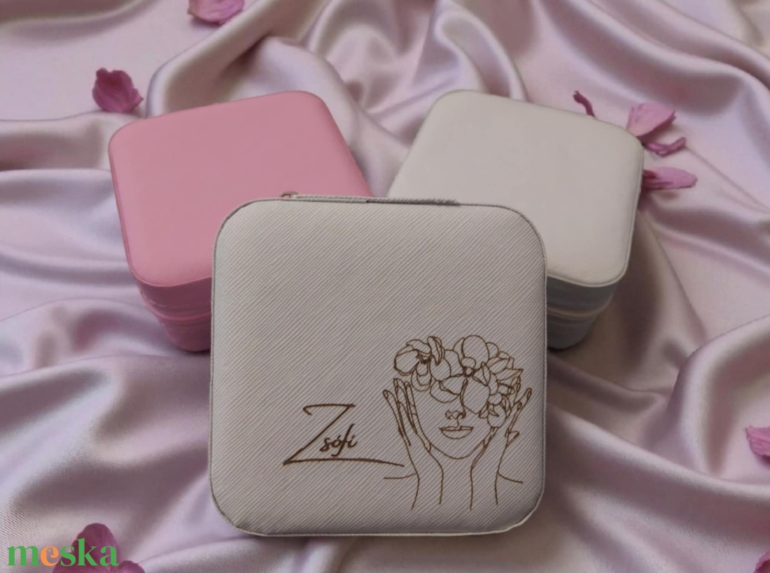 Személyre szabott ékszertartó doboz - ékszer - ékszertartó - ékszerdoboz - Meska.hu Személyre szabott ékszertartó doboz - ékszer - ékszertartó - ékszerdoboz - Meska.hu