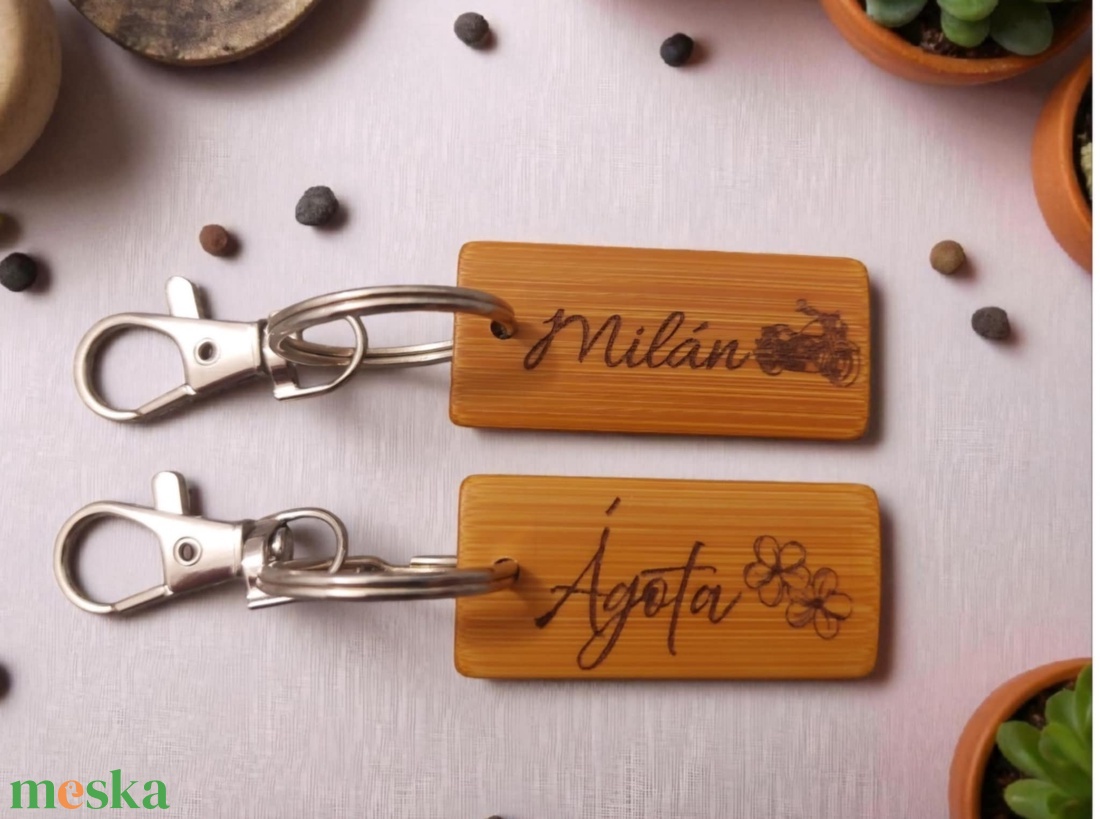 Gravírozott bambusz kulcstartó egyedi névvel - táska & tok - kulcstartó & táskadísz - kulcstartó - Meska.hu Gravírozott bambusz kulcstartó egyedi névvel - táska & tok - kulcstartó & táskadísz - kulcstartó - Meska.hu