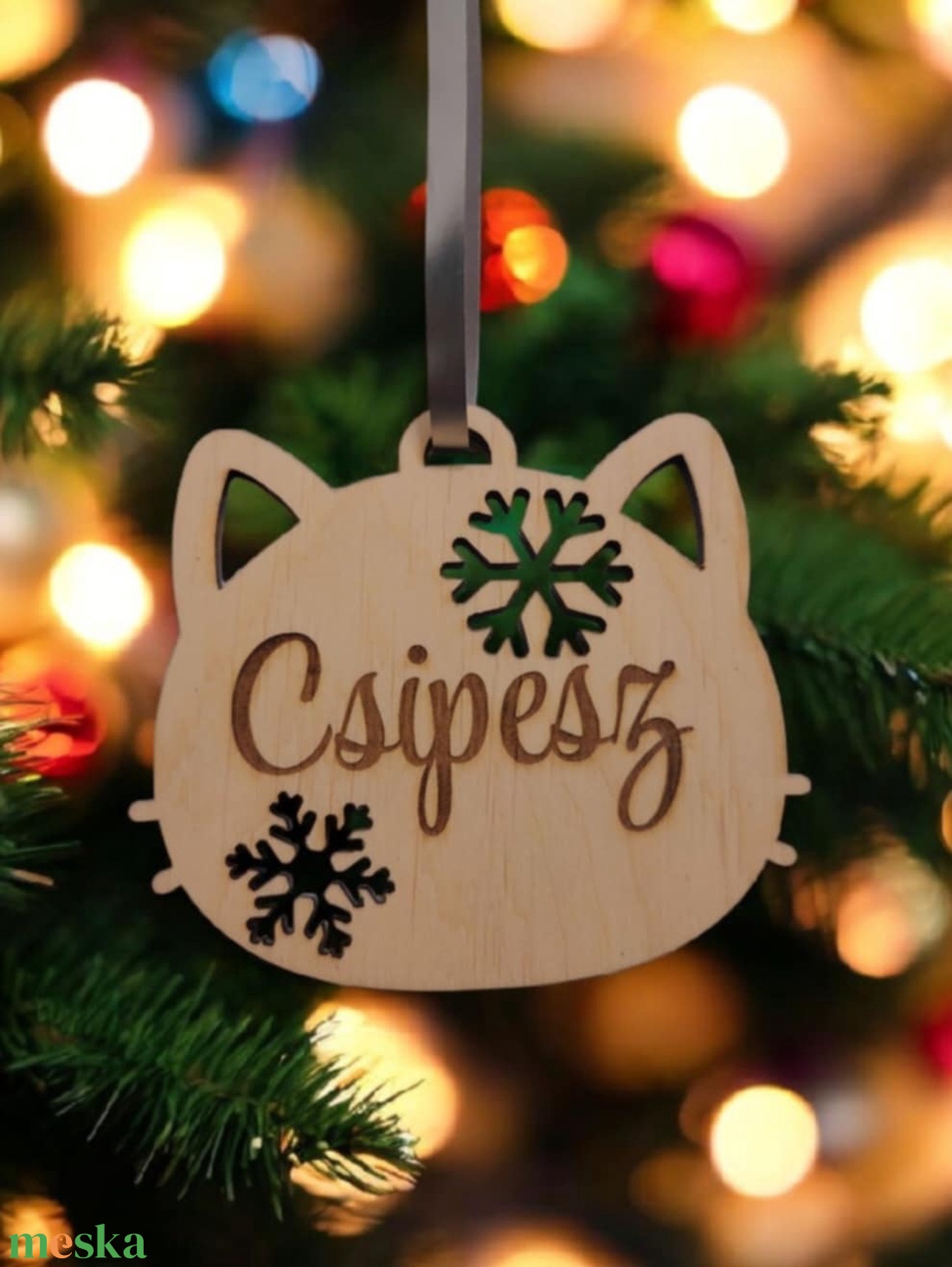 Egyedi cica fej formájú karácsonyfadísz  cicád nevével gravírozva - karácsony - karácsonyi lakásdekoráció - karácsonyfadíszek - Meska.hu