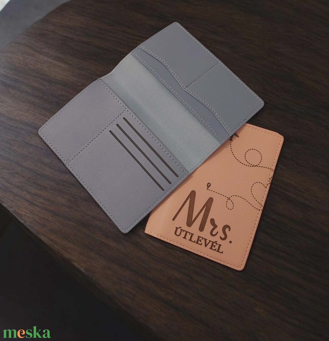 Páros gravírozott útlevéltartó - táska & tok - pénztárca & más tok - kártyatartó & irattartó - Meska.hu
