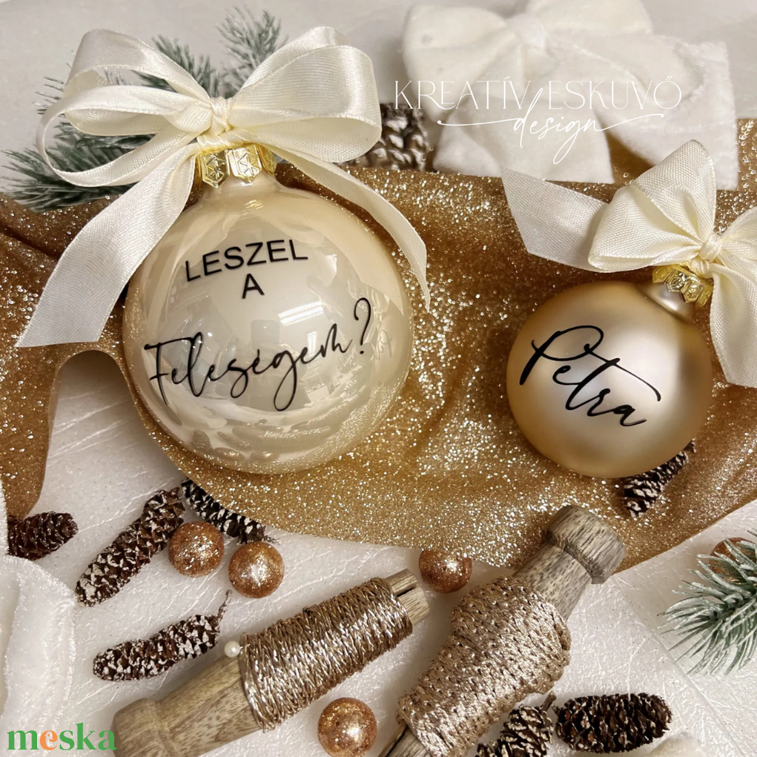 Leszel a feleségem? karácsonyi üveggömb, feliratos karácsonyi üveg gömb dísz, karácsonyfa dísz - karácsony - karácsonyi lakásdekoráció - karácsonyfadíszek - Meska.hu