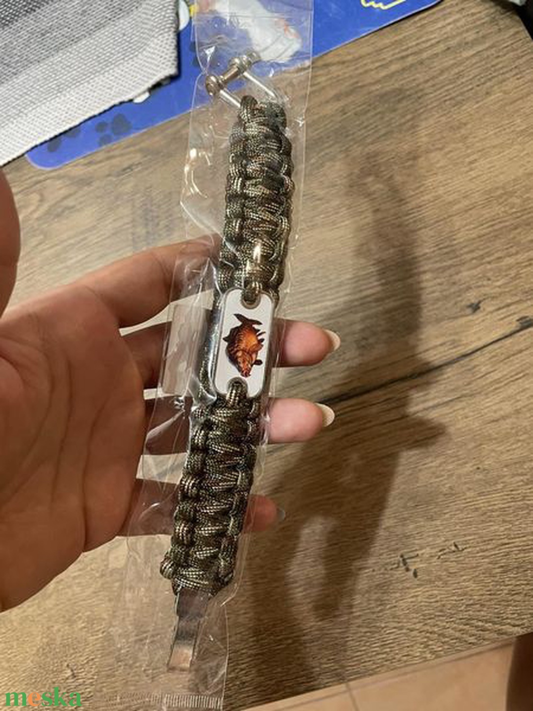 Pontyos horgász paracord karkötő - ékszer - karkötő - széles karkötő - Meska.hu Pontyos horgász paracord karkötő - ékszer - karkötő - széles karkötő - Meska.hu