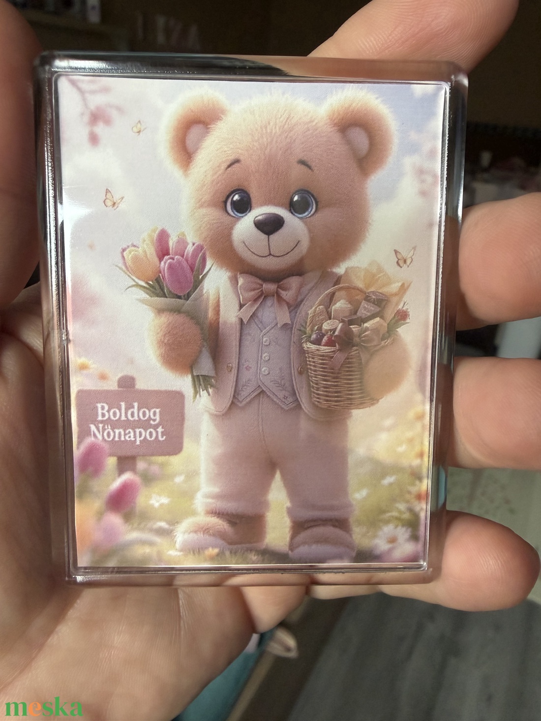 Akril hűtőmágnes nőnapra Oviba Iskolaba - otthon & életmód - konyhafelszerelés, tálalás - konyhai dekoráció - hűtőmágnes - Meska.hu