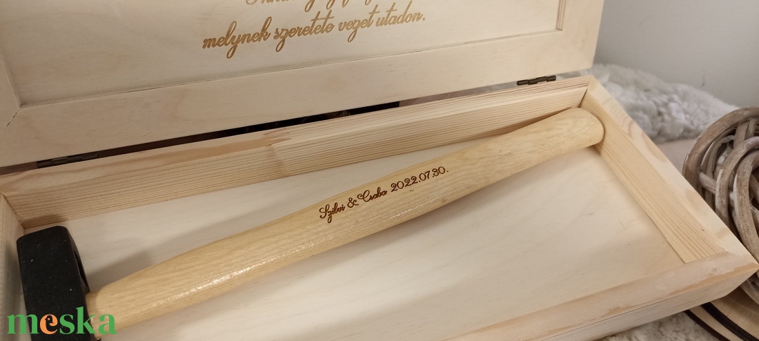 Szülőköszöntő ajándék kalapács - esküvő - emlék & ajándék - szülőköszöntő ajándék - Meska.hu