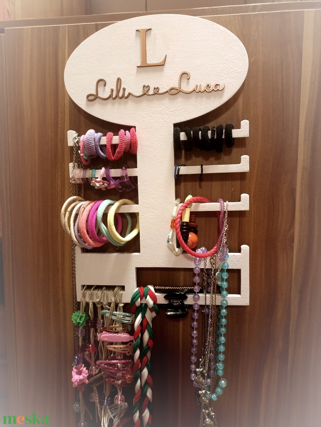 Névre szóló hajcsat hajgumi ékszer tartó - ruha & divat - hajdísz & hajcsat - hajgumi - Meska.hu