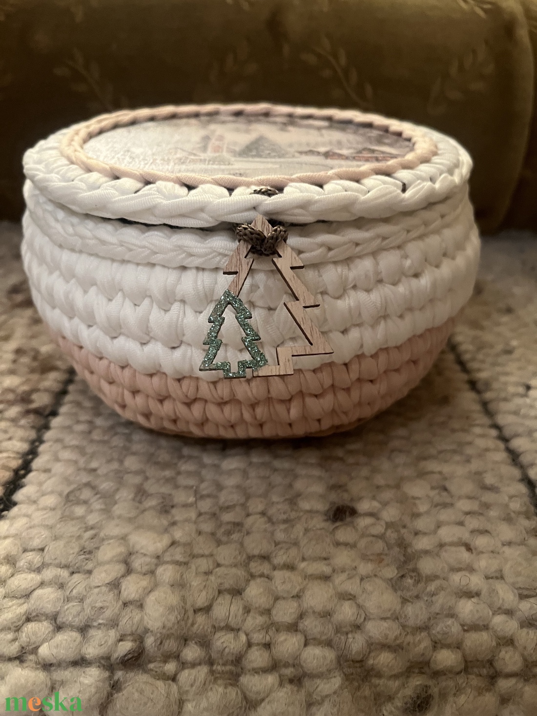 Horgolt fedeles kosárka - karácsony - karácsonyi lakásdekoráció - karácsonyi lakásdíszek - Meska.hu