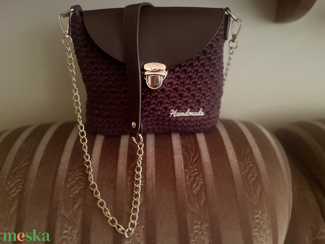 Horgolt barna alkalmi oldaltáska. - táska & tok - kézitáska & válltáska - alkalmi táska - Meska.hu