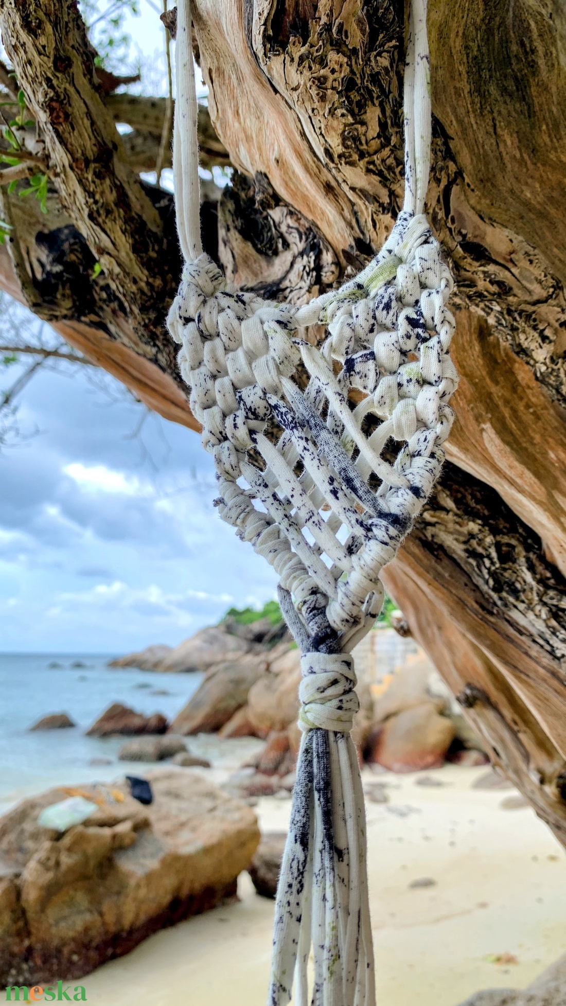 Makramé nyaklánc, Tarka mitás - ékszer - nyaklánc - bojtos nyaklánc - Meska.hu