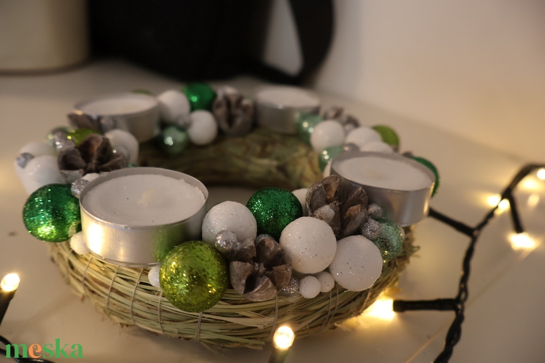 Zöld-fehér adventi koszorú  - karácsony - adventi díszek - adventi koszorú - Meska.hu