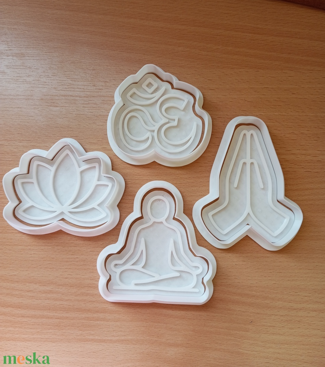 4 részes jóga / yoga / namaste süti kiszúró és pecsét szett - otthon & életmód - konyhafelszerelés, tálalás - sütés, főzés - sütikiszúró - Meska.hu