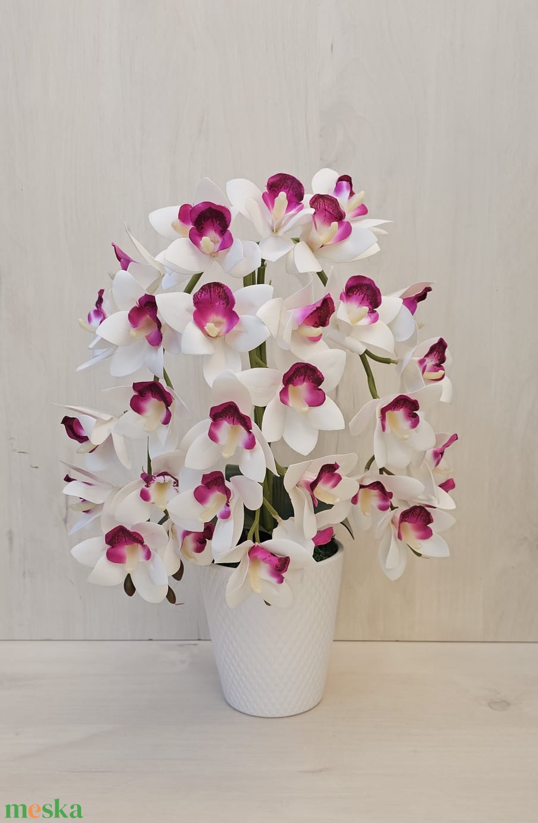 Orchidea kaspóban - otthon & életmód - dekoráció - asztal és polc dekoráció - asztaldísz - Meska.hu