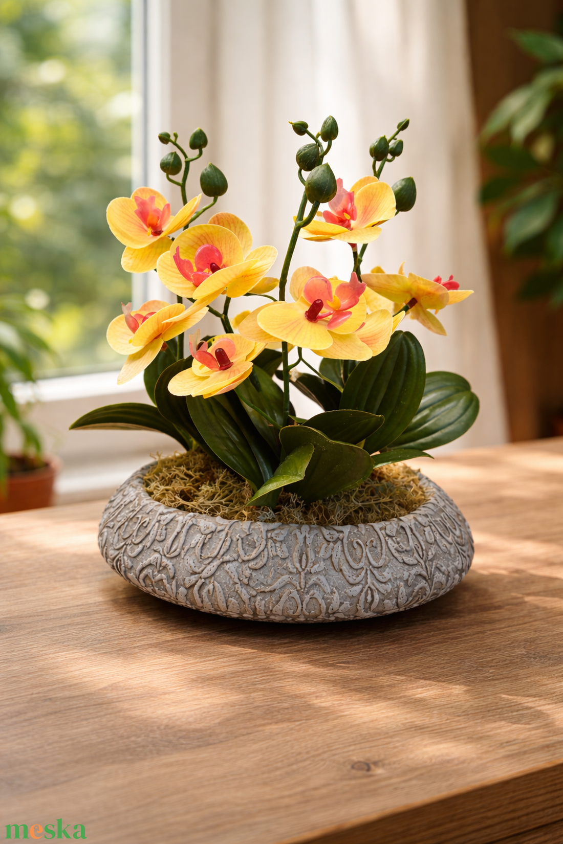 Sárga orchideák kőtálban - otthon & életmód - virágdekoráció - virágdíszek - asztali virágdísz - Meska.hu
