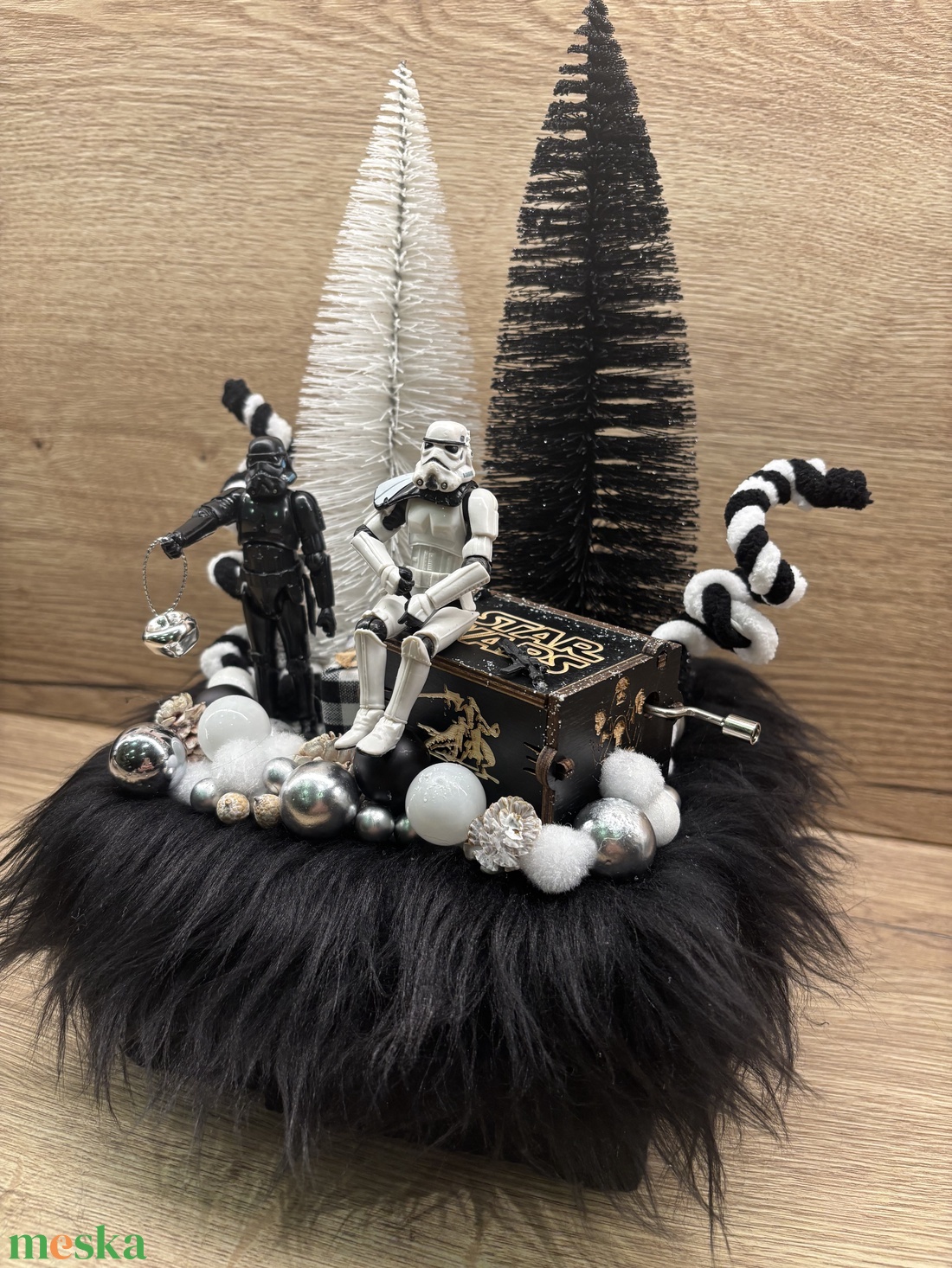 Star Wars karácsonyi zenélő dísz - karácsony - karácsonyi lakásdekoráció - karácsonyi lakásdíszek - Meska.hu