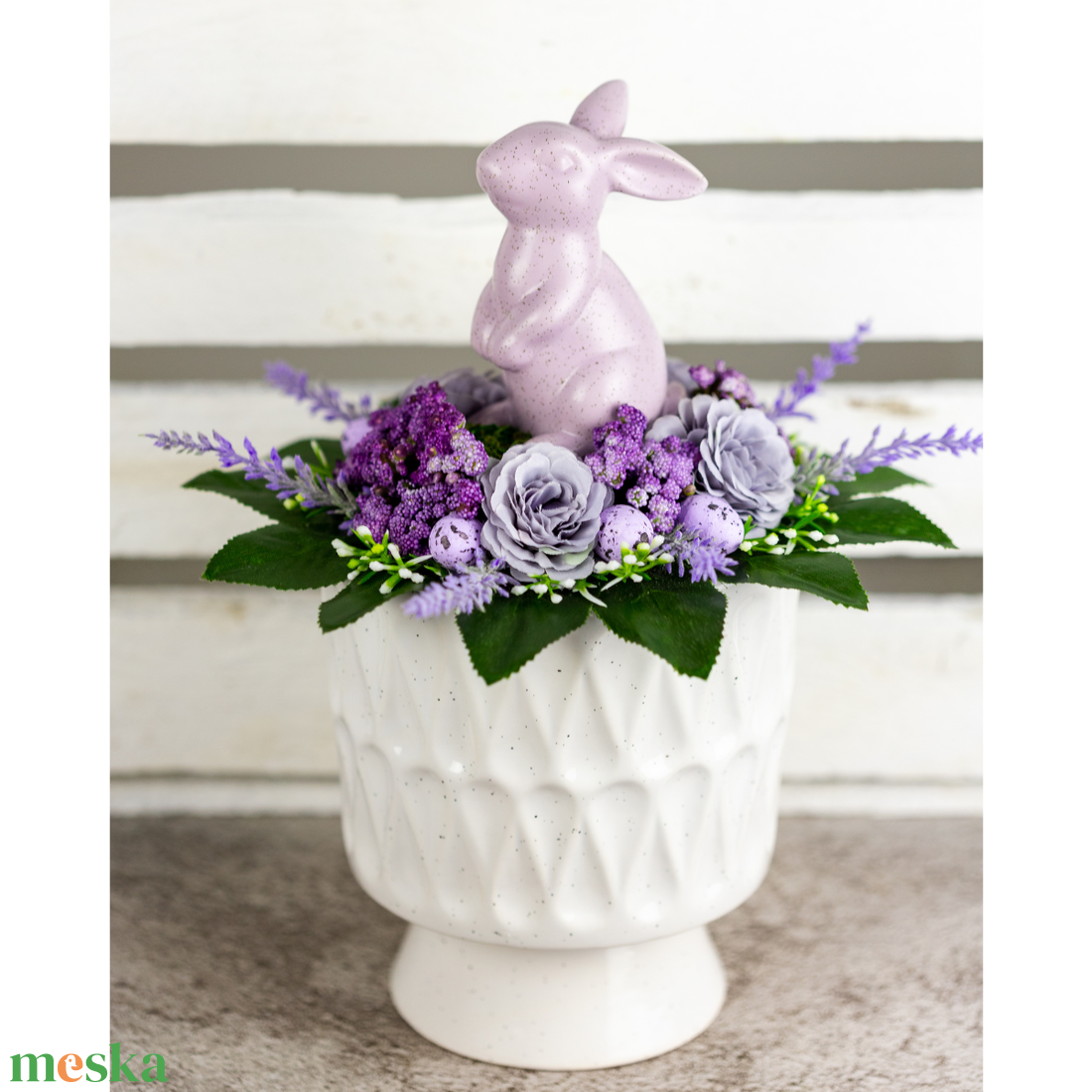 Asztaldísz nyuszival - otthon & életmód - virágdekoráció - virágdíszek - asztali virágdísz - Meska.hu