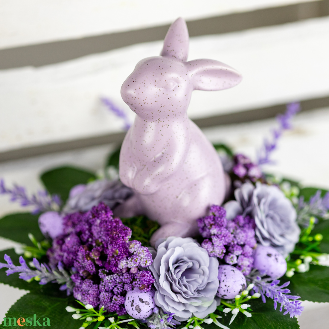 Asztaldísz nyuszival - otthon & életmód - virágdekoráció - virágdíszek - asztali virágdísz - Meska.hu