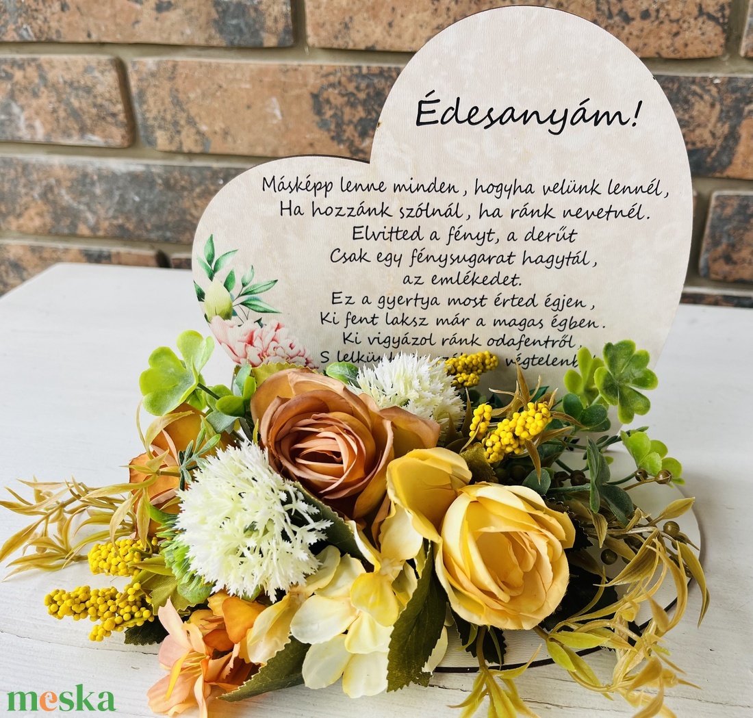 Anyák napi díszek, talpas szív dísz - otthon & életmód - dekoráció - Meska.hu