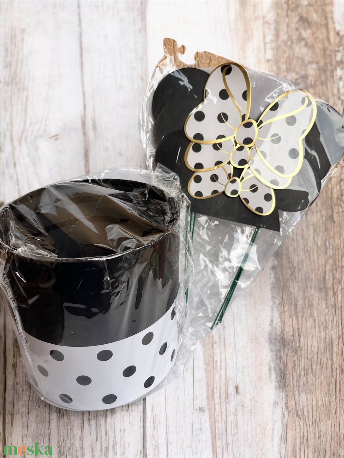 Minnie virágbox - otthon & életmód - papír, írószer - ajándékozás kellékei - pénzátadó doboz - Meska.hu