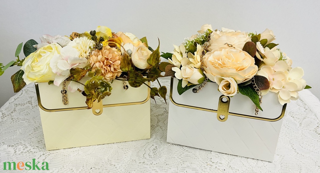 Anyák napi vagy ballagási virág, táska.  - otthon & életmód - papír, írószer - ajándékozás kellékei - pénzátadó doboz - Meska.hu