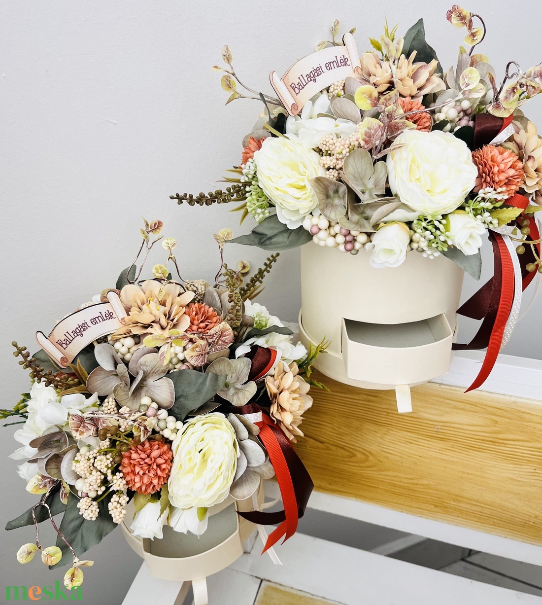 Ballagásra és diplomaosztóra virág, box - otthon & életmód - papír, írószer - ajándékozás kellékei - pénzátadó doboz - Meska.hu