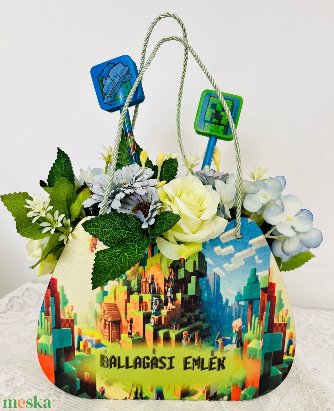 Ballagási virág, táska.  - otthon & életmód - papír, írószer - ajándékozás kellékei - pénzátadó doboz - Meska.hu