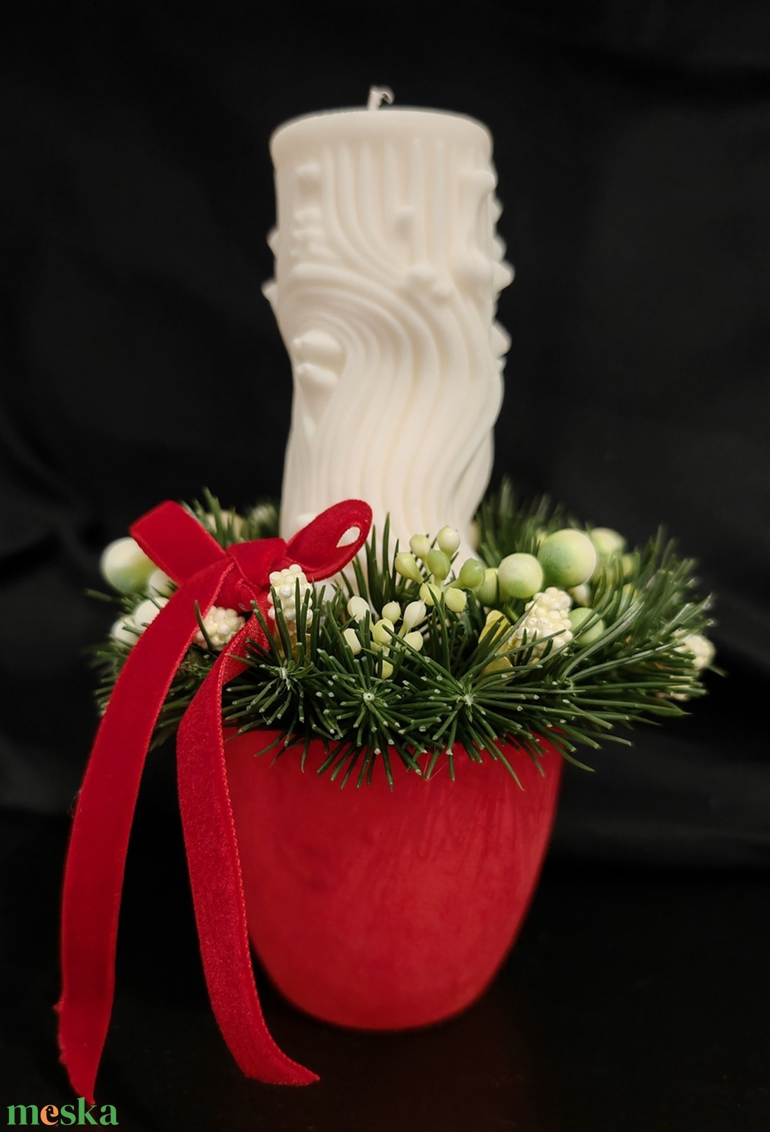 Elegáns karácsonyi gyertya piros bársony kaspóban - karácsony - karácsonyi lakásdekoráció - ünnepi asztaldekoráció - Meska.hu Elegáns karácsonyi gyertya piros bársony kaspóban - karácsony - karácsonyi lakásdekoráció - ünnepi asztaldekoráció - Meska.hu