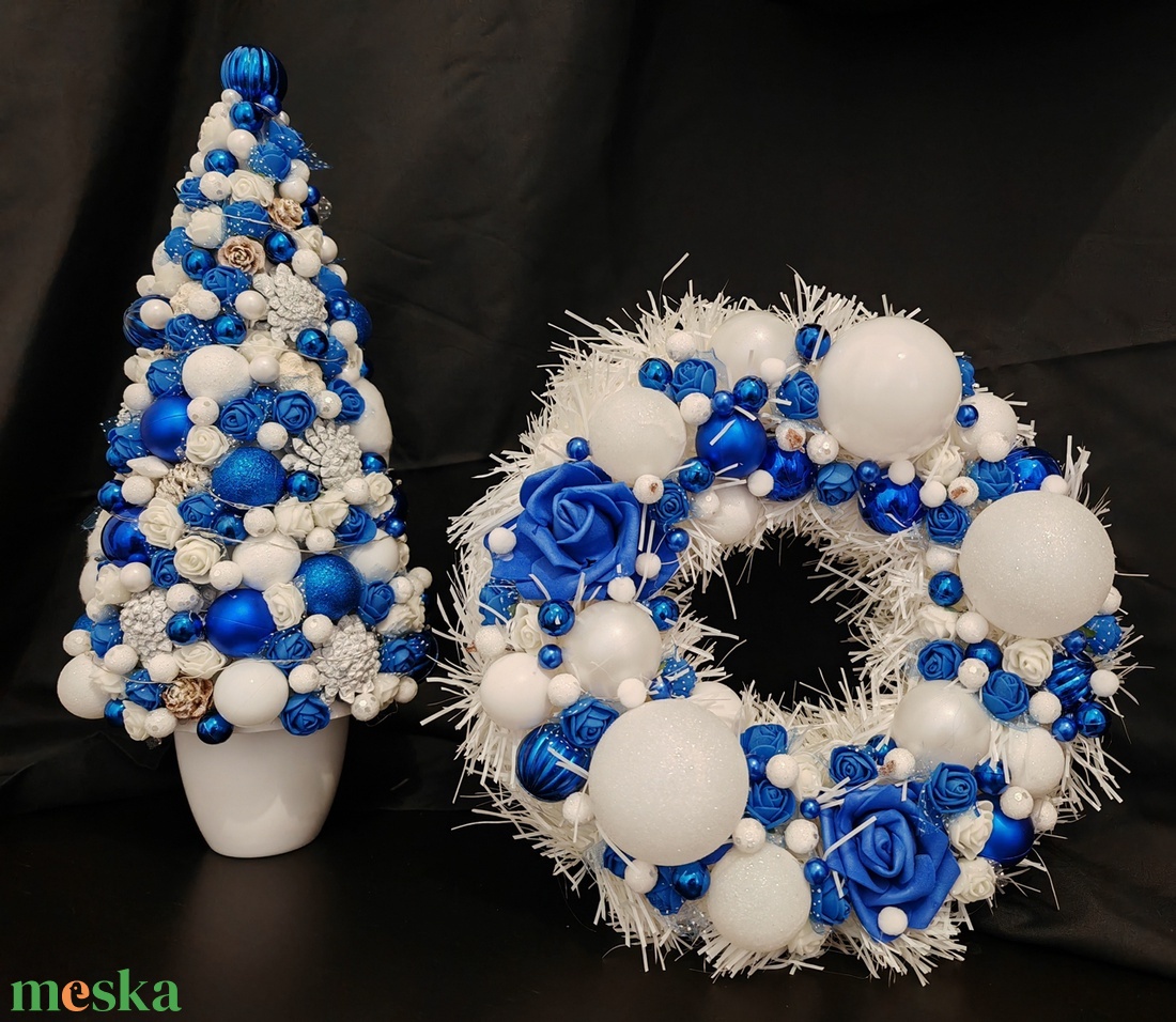 Karácsonyi királykék-fehér kopogtató  - karácsony - karácsonyi lakásdekoráció - karácsonyi ajtódíszek - Meska.hu