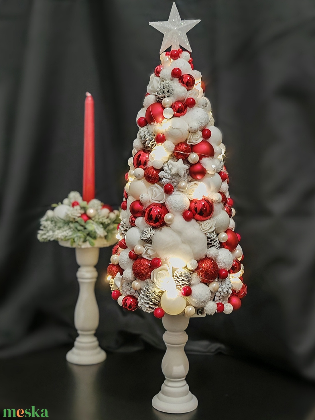 Elegáns, fehér-piros karácsonyi asztali dísz szett - karácsony - karácsonyi lakásdekoráció - karácsonyfa, grincsfa - Meska.hu