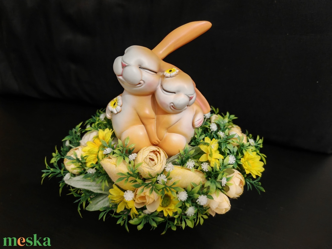 Nyuszis (húsvéti) asztali dísz  - ünnepi díszek, dekorációk - húsvéti díszek és dekorációk - húsvéti virágos díszek - Meska.hu