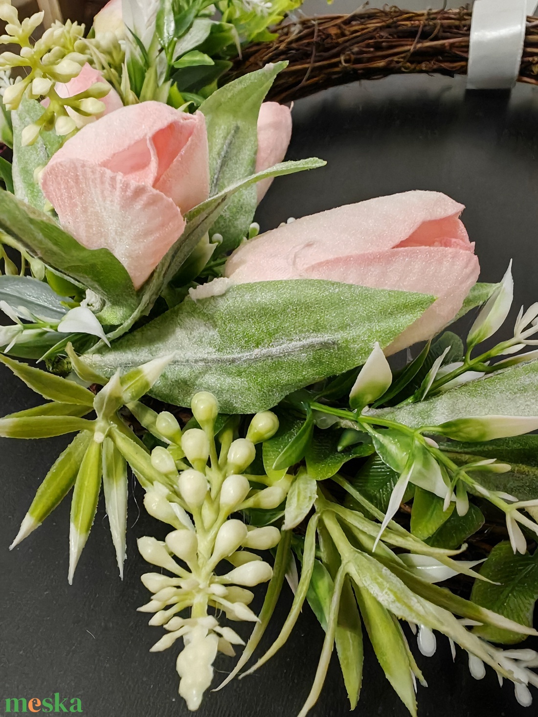 Tavaszi ajtódísz rózsaszín tulipánokkal - otthon & életmód - dekoráció - ajtó- és ablak dekoráció - ajtódísz & kopogtató - Meska.hu