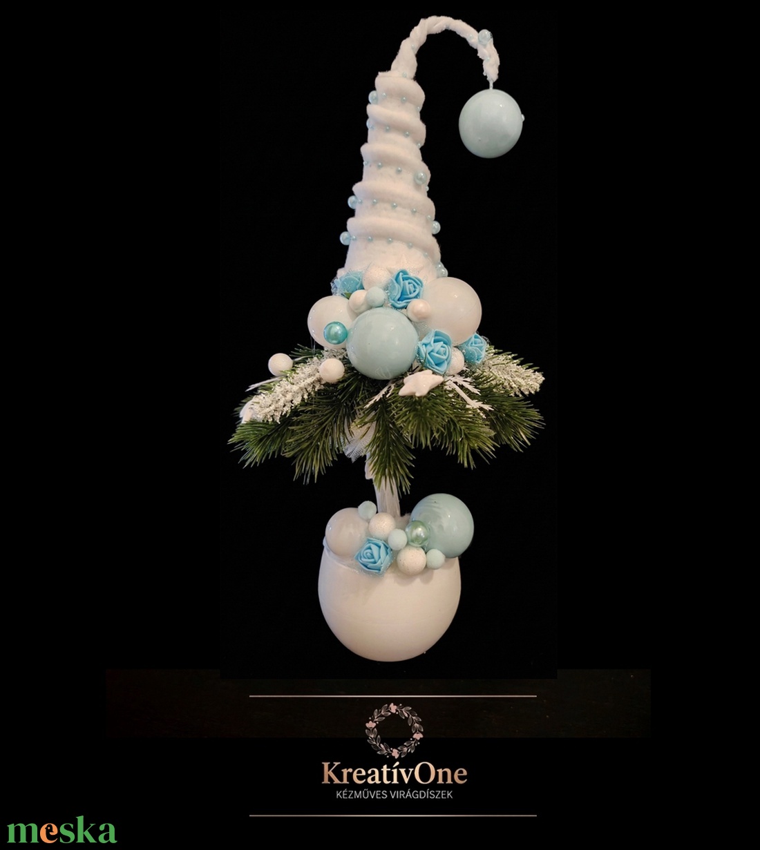 Világoskék-fehér grincsfa fenyő szoknyával - karácsony - karácsonyi lakásdekoráció - karácsonyfa, grincsfa - Meska.hu