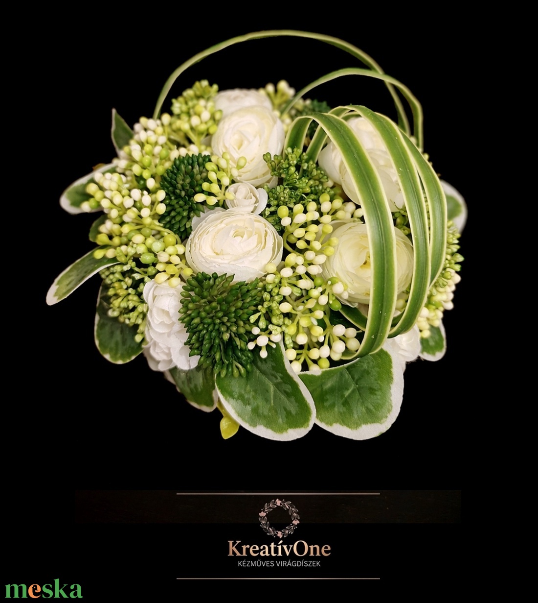 Asztali dísz fehér virágokkal  - otthon & életmód - virágdekoráció - virágdíszek - virágdísz kaspóban - Meska.hu