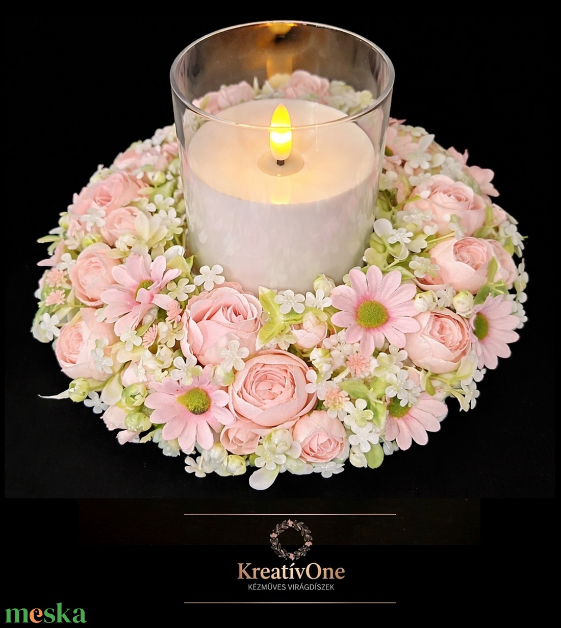 Rózsaszín virágos tavaszi asztaldísz gyertyával - otthon & életmód - dekoráció - ajtó- és ablak dekoráció - ajtódísz & kopogtató - Meska.hu