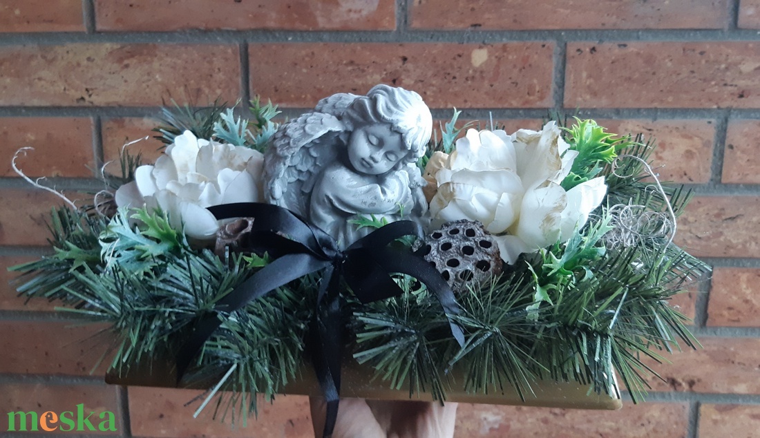 Sírdísz-Műfenyős angyallal díszített - otthon & életmód - vallás - temetkezési tárgy - sírdísz, kegyeleti dísz - Meska.hu