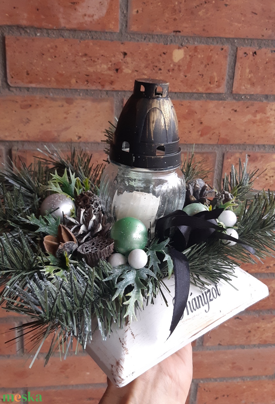 Sírdísz-nehezített műfenyős - otthon & életmód - vallás - temetkezési tárgy - sírdísz, kegyeleti dísz - Meska.hu