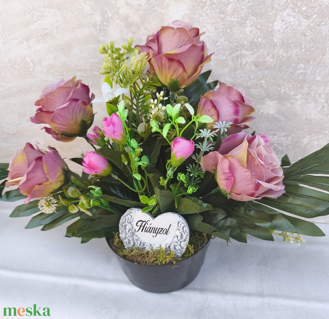 Anyáknapi sîrdîsz - otthon & életmód - vallás - temetkezési tárgy - sírcsokor, virág dekoráció - Meska.hu