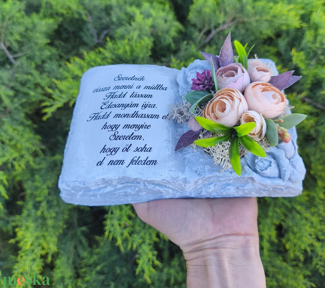 Kegyeleti Sírdísz-cement díszített könyv - otthon & életmód - vallás - temetkezési tárgy - sírcsokor, virág dekoráció - Meska.hu