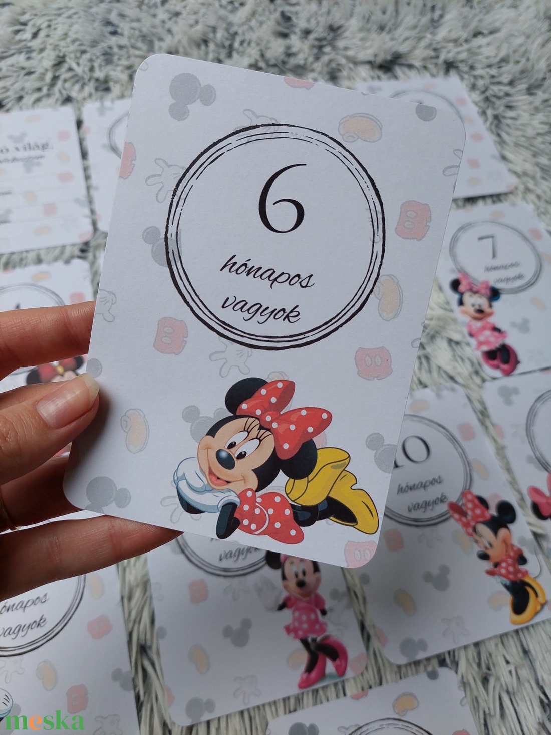 28db Babakártya, Baba mérföldkő kártya, Minnie egeres - otthon & életmód - babaszoba, gyerekszoba - babaszoba kép - Meska.hu