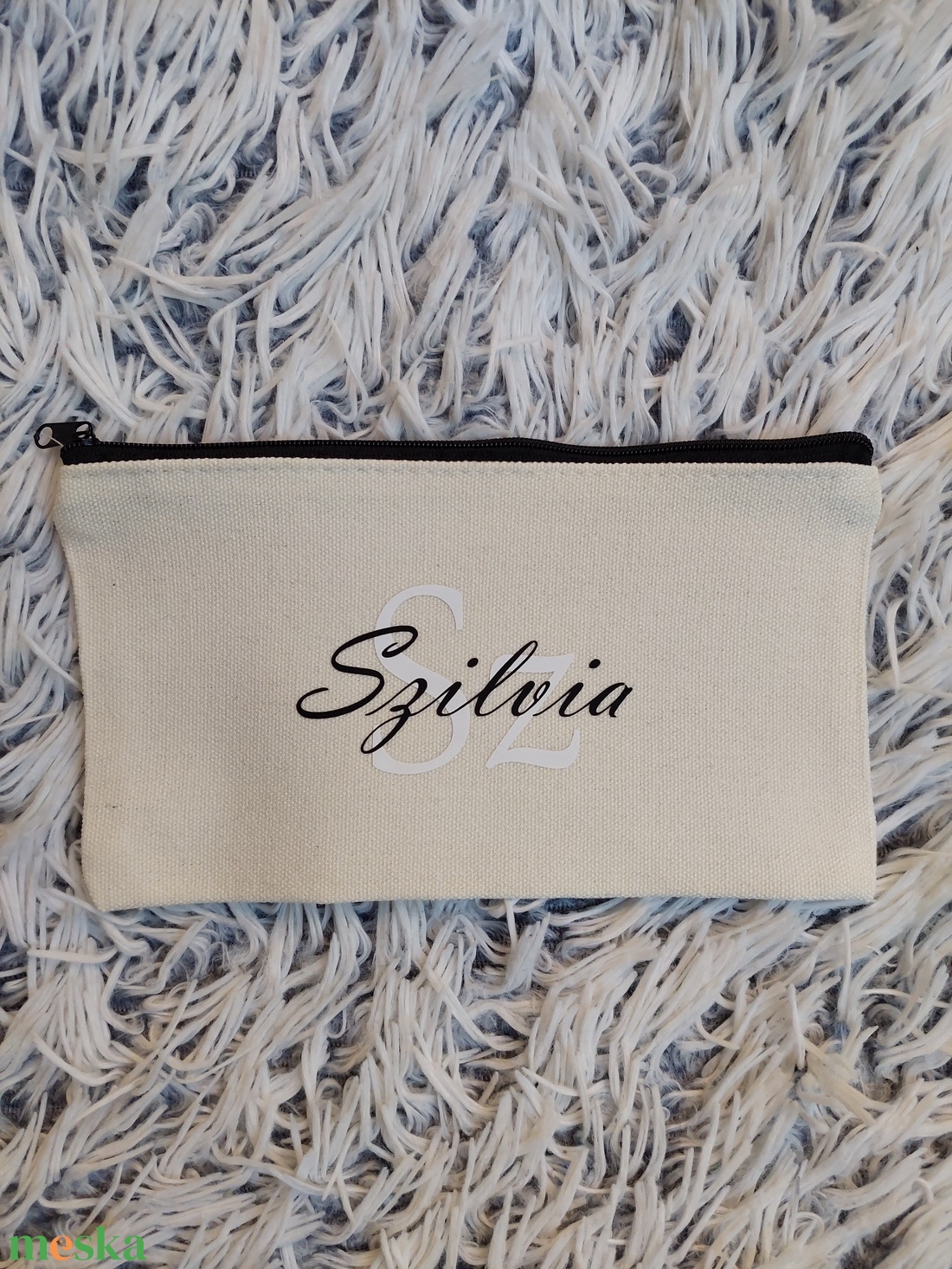 Névre szóló neszeszer - otthon & életmód - papír, írószer - tolltartó & ceruzatekercs - Meska.hu