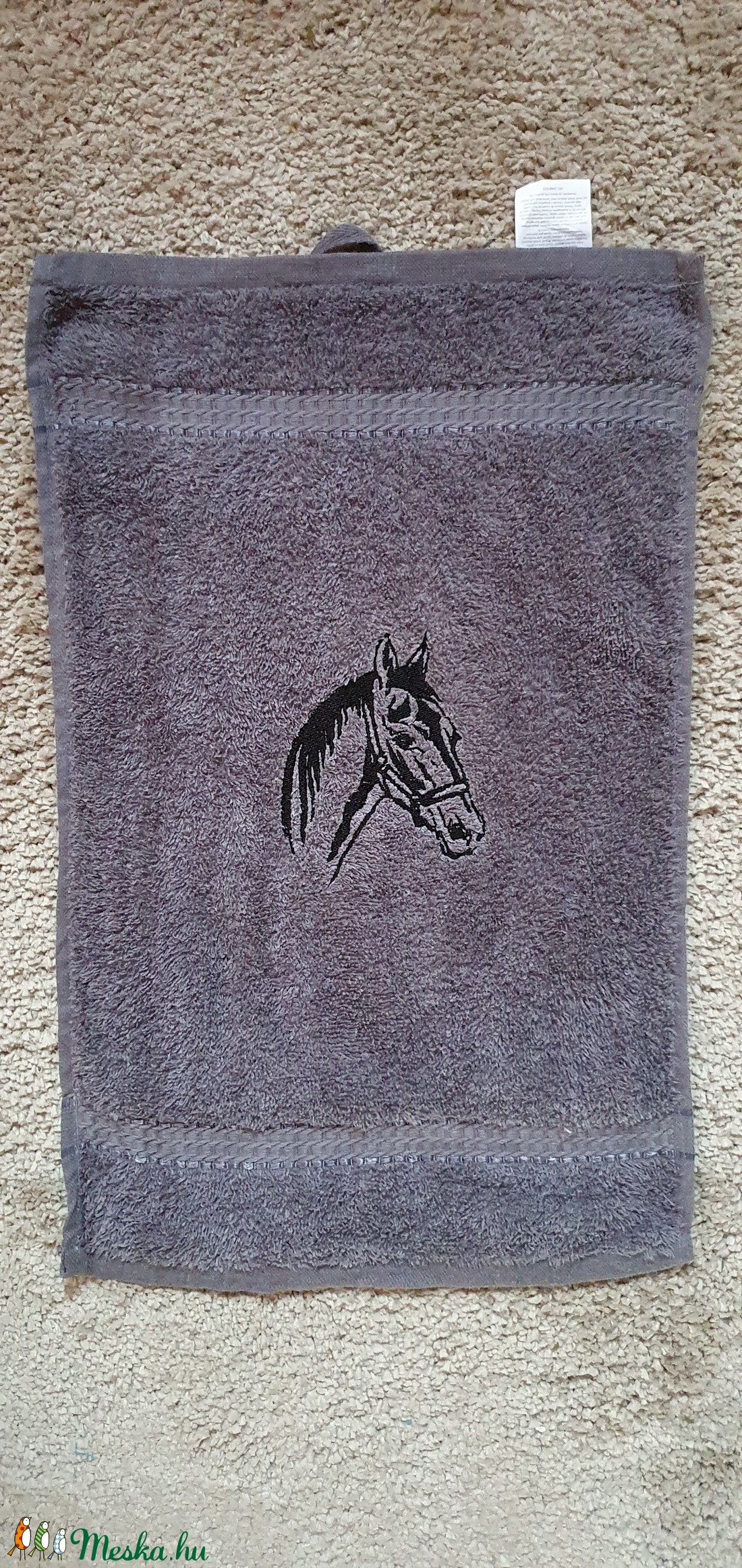 Hímzett törölköző - otthon & életmód - fürdőszoba - törölköző - Meska.hu