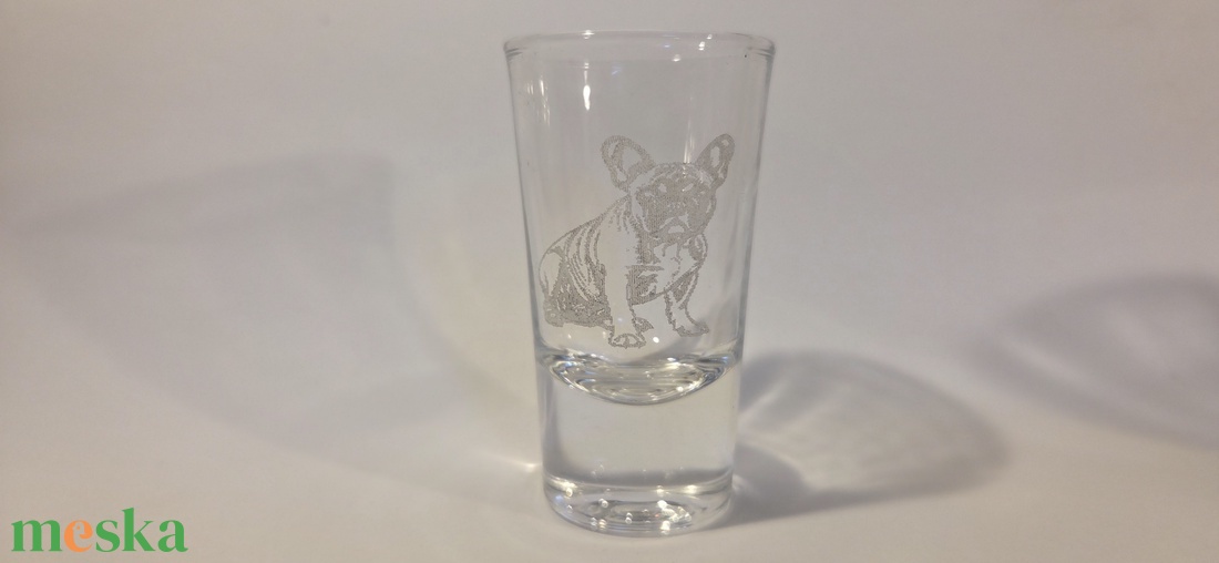 Franciabulldog gravírozott felespohár - otthon & életmód - konyhafelszerelés, tálalás - tálalás - pálinkás poharak, szettek - Meska.hu