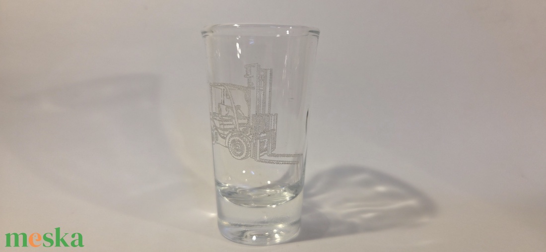 Targoncás gravírozott felespohár - otthon & életmód - konyhafelszerelés, tálalás - tálalás - pálinkás poharak, szettek - Meska.hu