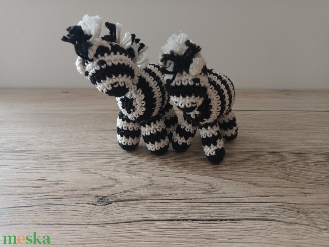 Amigurumi Zebra pár - játék & sport - plüssállat & játékfigura - más figura - Meska.hu