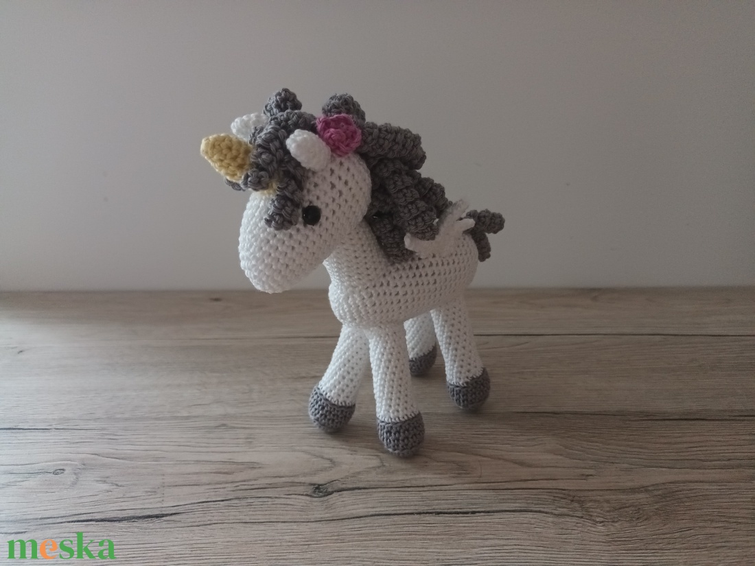Amigurumi  Unikornis Ezüstös - játék & sport - plüssállat & játékfigura - unikornis - Meska.hu