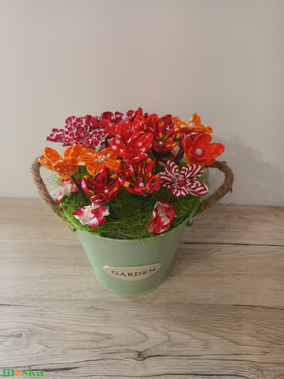 Textil virágok vödörben - otthon & életmód - dekoráció - asztal és polc dekoráció - dekorációs tál, tartó - Meska.hu