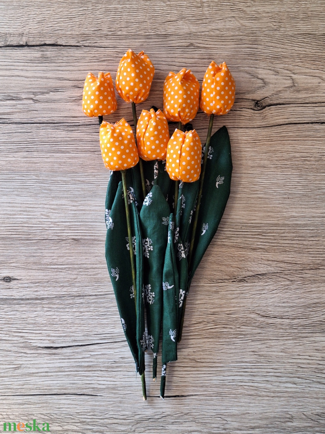 Narancs pettyes textil tulipán - otthon & életmód - dekoráció - dísztárgy - Meska.hu Narancs pettyes textil tulipán - otthon & életmód - dekoráció - dísztárgy - Meska.hu